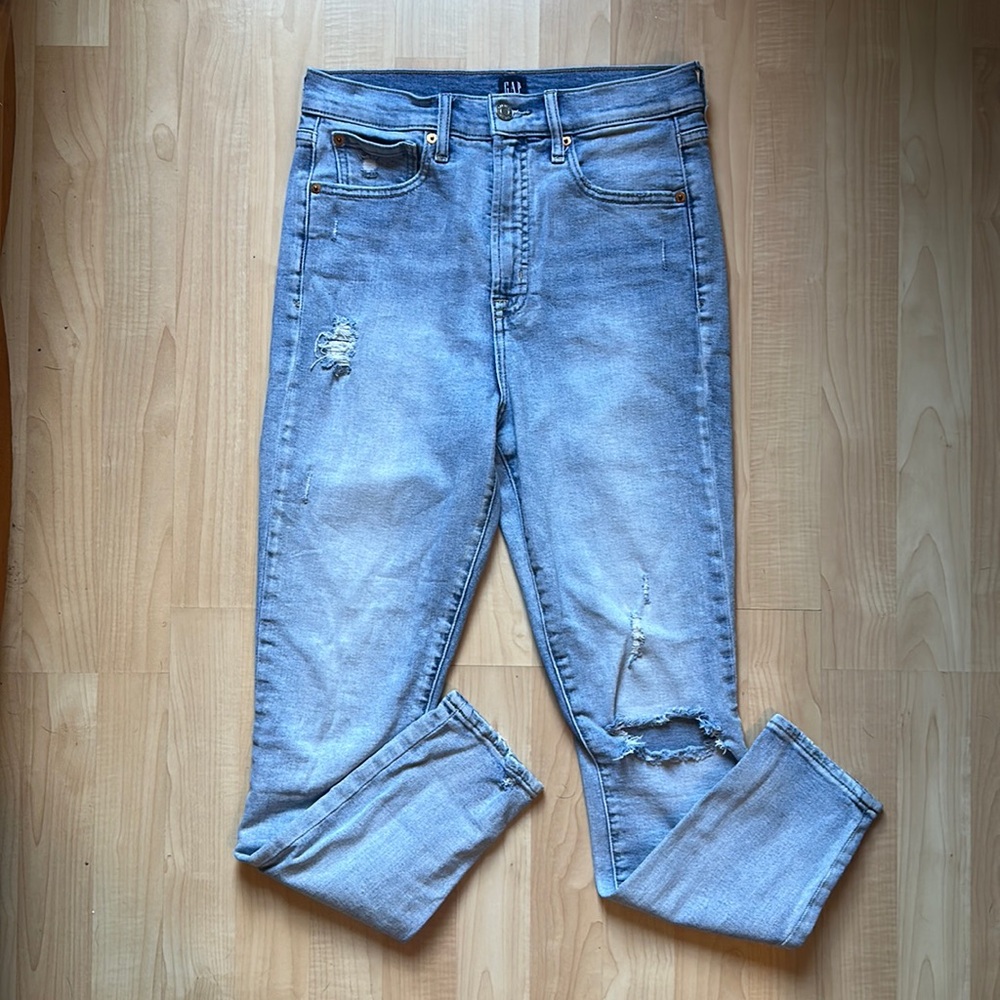 Gap True Skinny Jeans